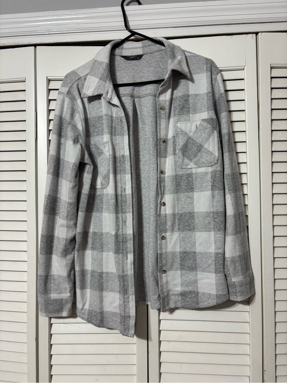 Button-Front Plaid Shirt Jacket in Gray & White - Women's